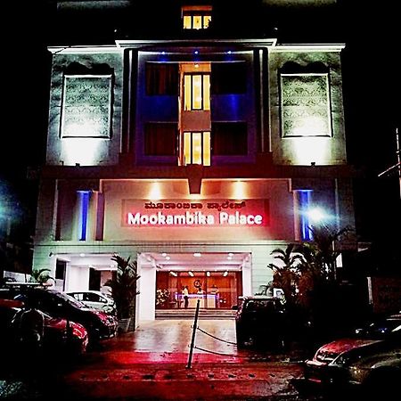 Hotel Mookambika Palace Kolluru Exterior photo